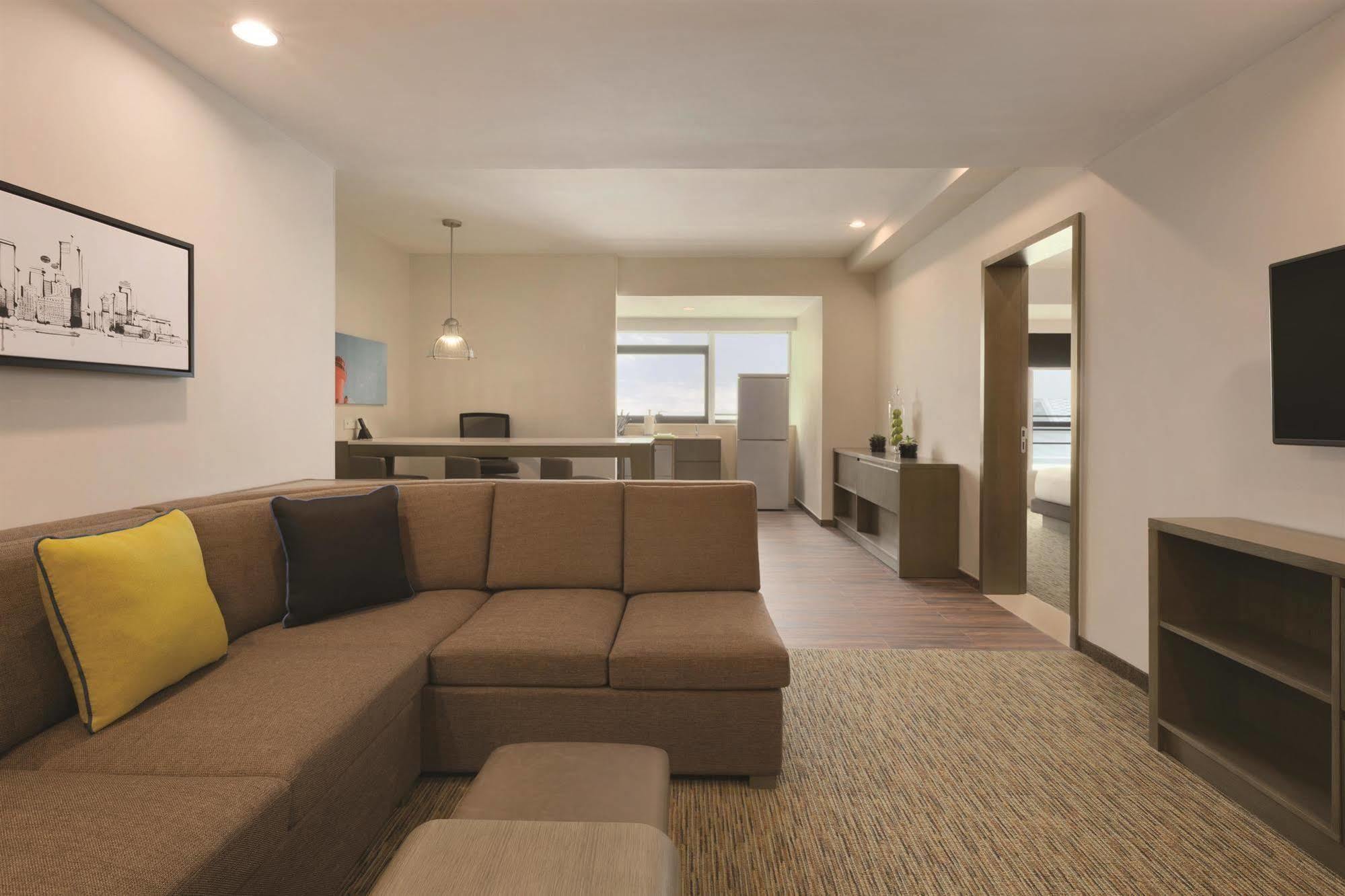 Hyatt House Shenzhen Airport Exterior foto
