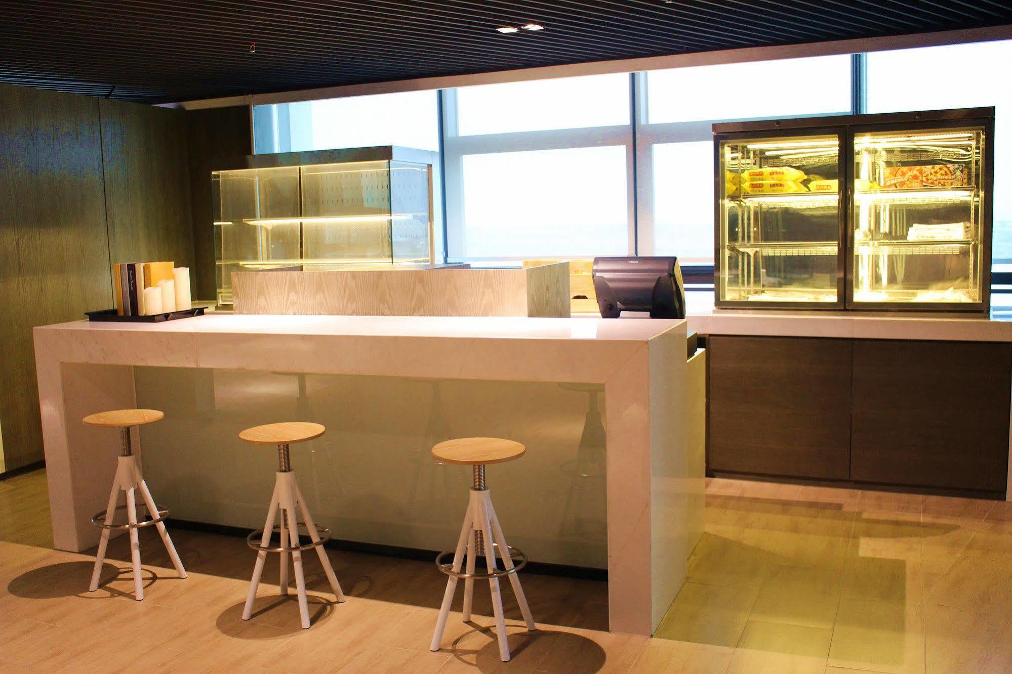 Hyatt House Shenzhen Airport Exterior foto